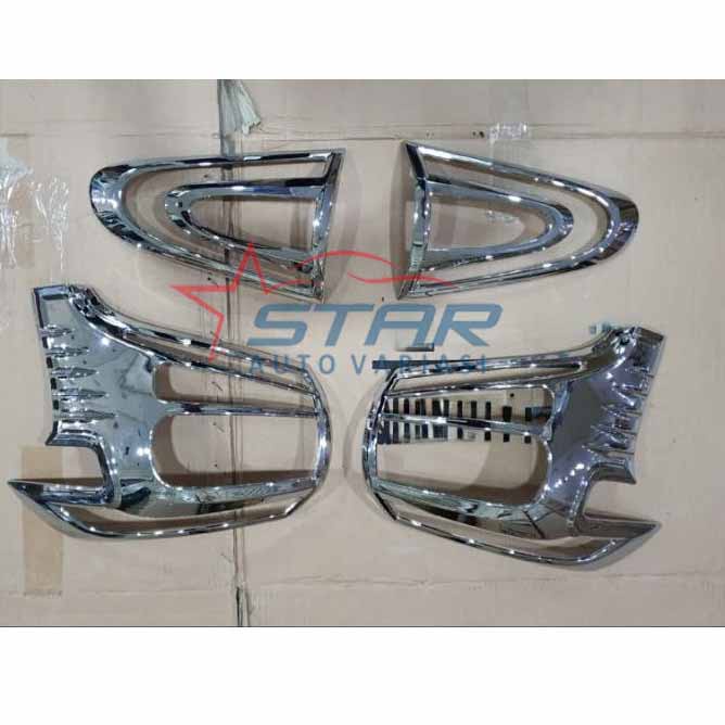 Garnish lampu belakang chrome Sienta 2016.