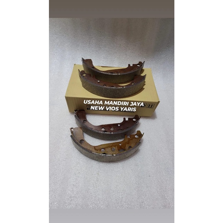 KAMPAS REM BELAKANG-BRAKE SHOE NEW VIOS E /YARIS 04495-0D060 (52040)