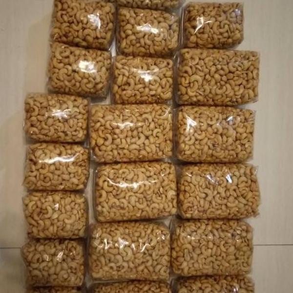 

KACANG MEDE 1KG KACANG METE GORENG SUPER WONOGIRI 1 KG EL09I09A82L