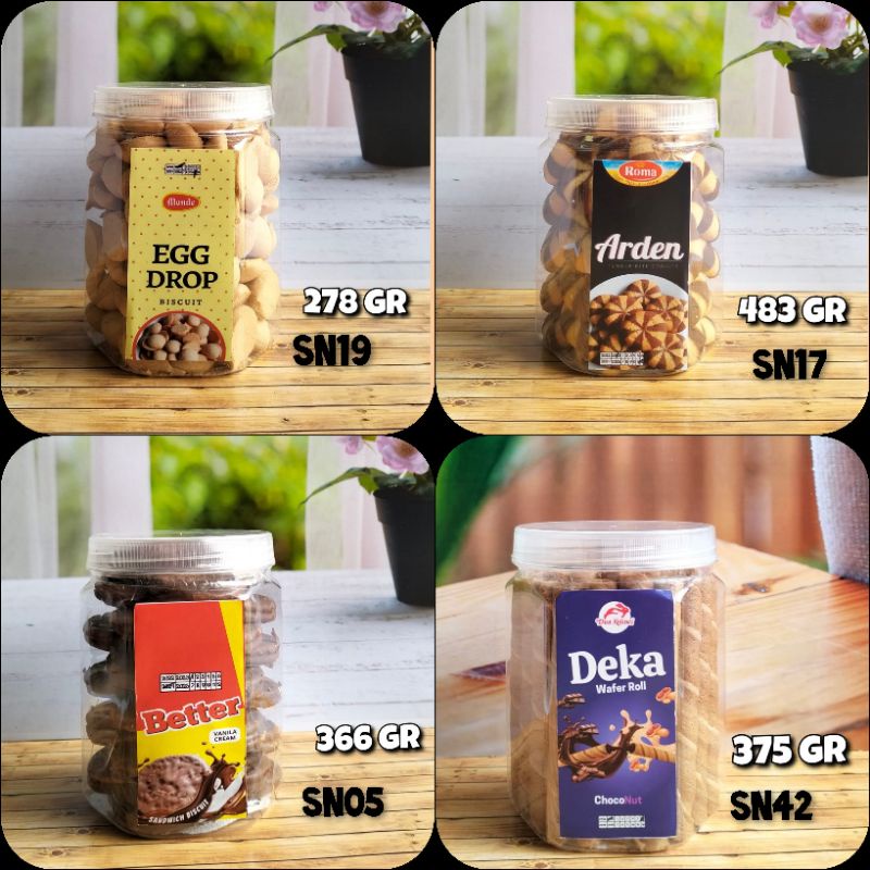 

Cemilan / Snack / Lebaran / Viral / Toples Suneo / Eggdrop Monde / Arden Roma / Better / Deka Wafer / Kue