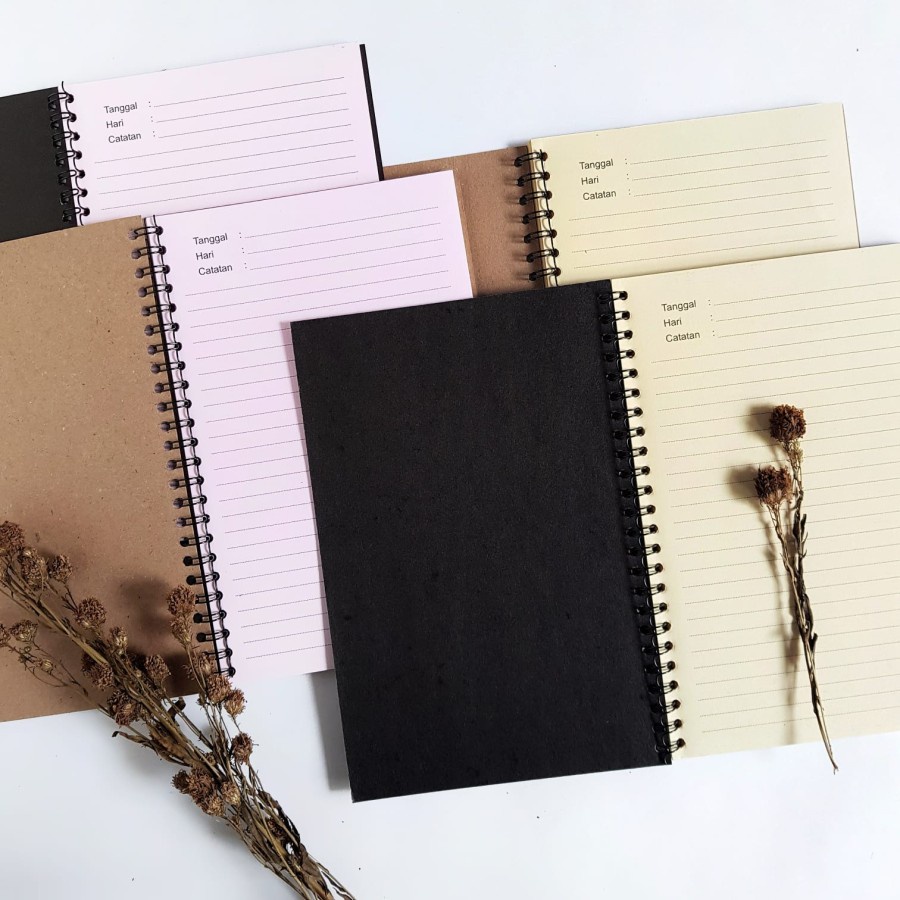 

BUKU CATATAN A5/ BUKU TULIS BERGARIS / BUKU CATATAN HEMAT / BUKU / NOTE BOOK / NOTE BOOK SIMPLE