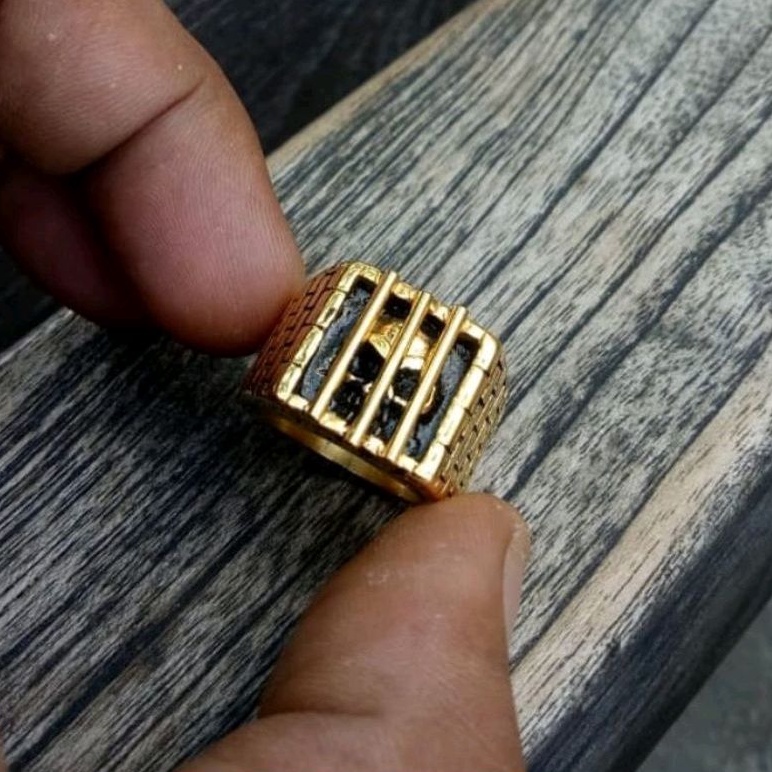 Cincin Tengkorak Pria Titanium Skull Ring 316L