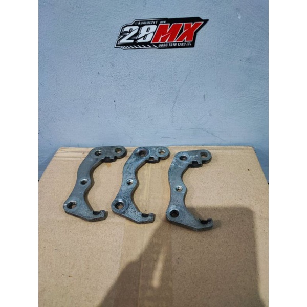 BREKET DUDUKAN KALIPER DEPAN KLX BF G S L DAN DTRACKER OLD ASLI ORIGINAL COPOTAN MOTOR