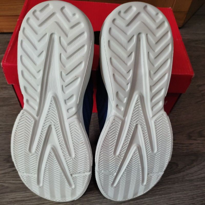 Sepatu Diadora Esmee JR
