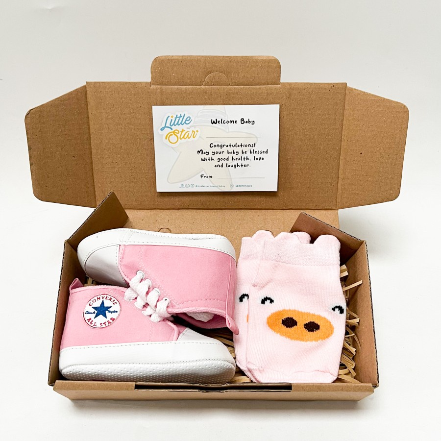 2in1 Gift Set Baby Hampers Sepatu Kaos Kaki Bayi Karet Prewalker CNVRS