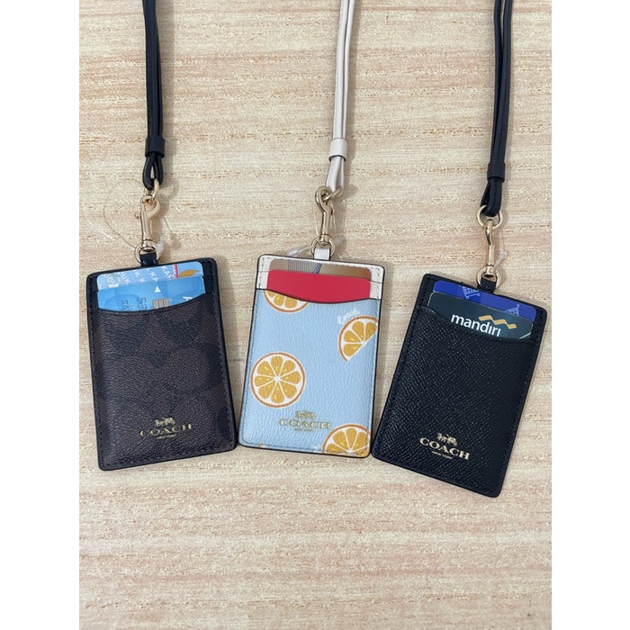 

Terlaris Coach Lanyard - Warna Classic