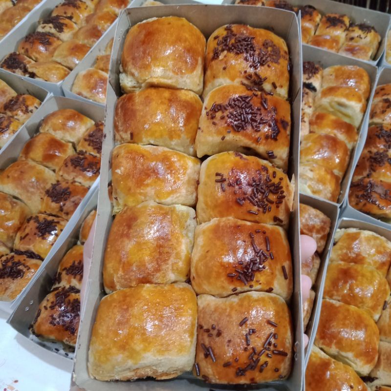 

hampers bolen pisang/bolen enak- kue bolen - hampers idul fitri bolen - Coklat