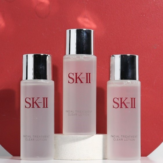 SKII / skii / SK2 Divine Water  serum perawatan kulit perawatan dasar otot perawatan hidrasi  Facial
