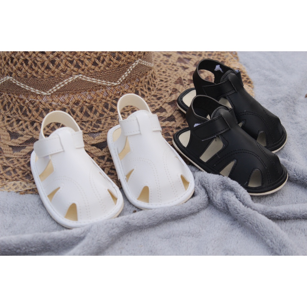 Janitra sandal bayi kronjo unisex sepatu bayi gendong merangkak dan belajar jalan baby shoes 1-15 bulan  code: sb kronjo