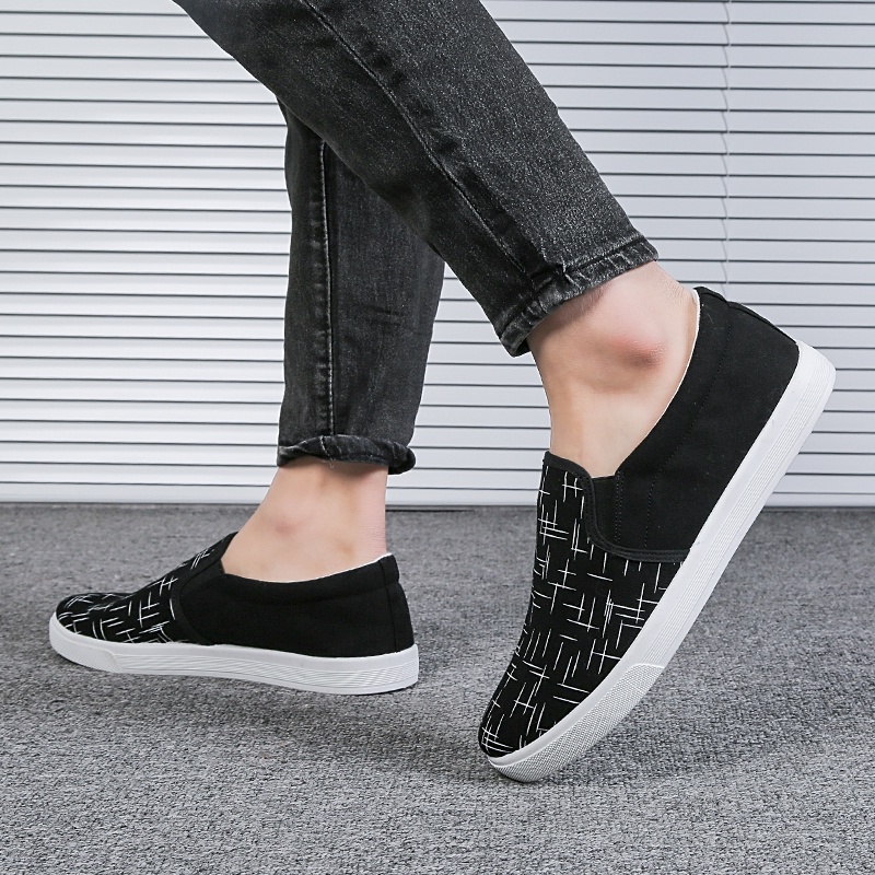 Mainland Sepatu Slip On Pria Casual Motif Simple Modern Sepatu Slop Outdoor Kekinian MC307