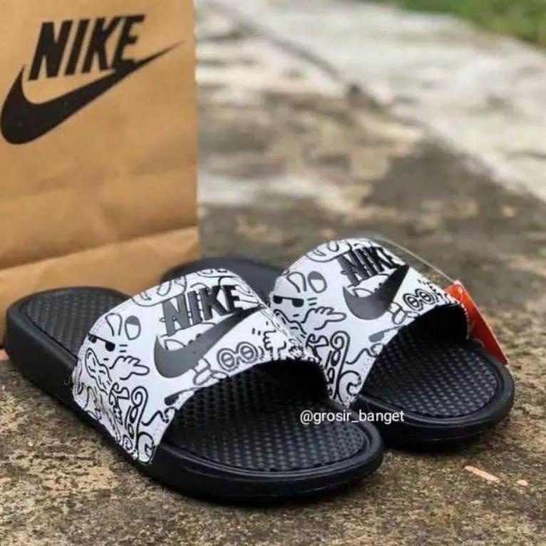 LANGSUNG ATC Termurah Sandal Nike Slides, Sandal nike benassi Swoosh Ori Sandal Pria nike FLIP FLOP