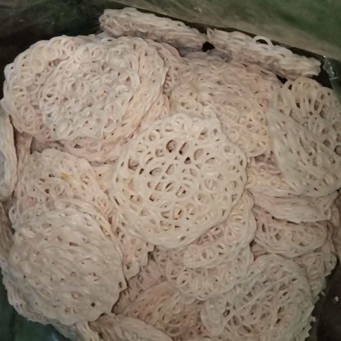 

kerupuk keriting mentah 10 kg uru01