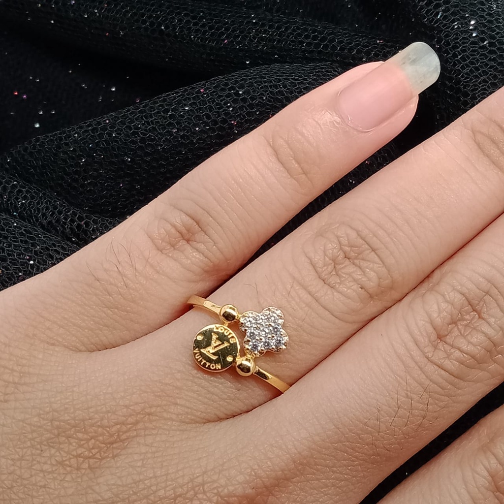 Cincin Emas 17K - 1.4 Gr Kadar 750 - 4399