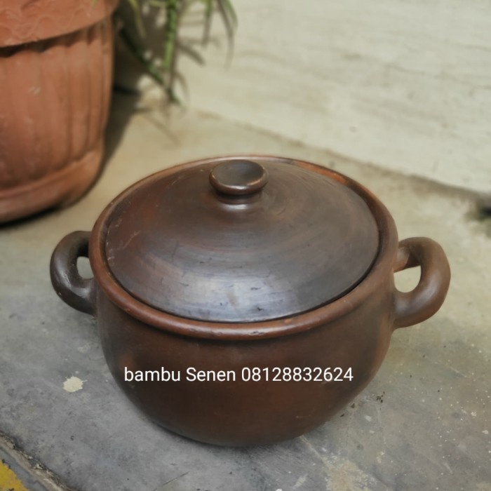

KENDIL GERABAH GUDEG DIAMETER 20 CM