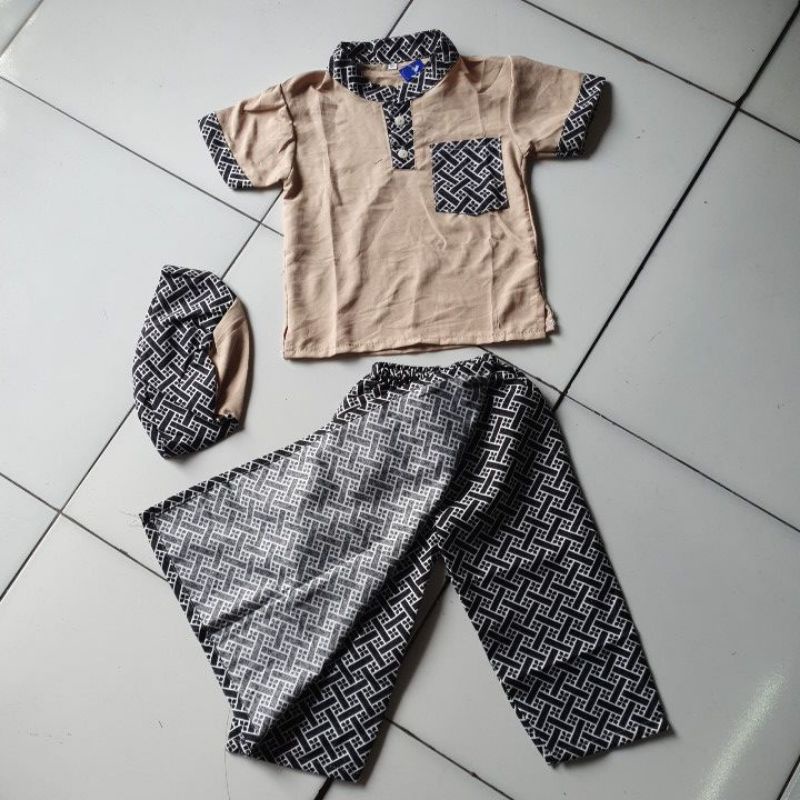 Baju Koko Sarkoci Anak 1-9 Thn (Setelan Baju Koko.Sarung,Koko,Peci) Termurah Tangan Pertama