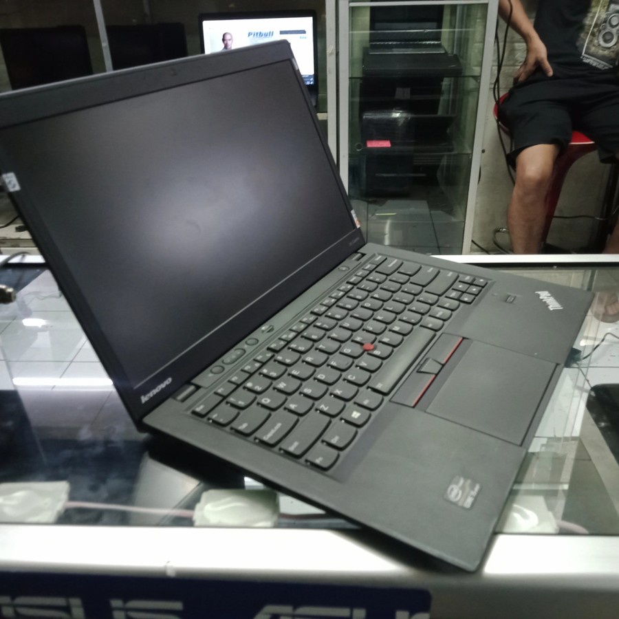 Laptop Lenovo x1 Carbon core i5 gen 3 Ssd 128Gb Ram 8Gb Siap Pakai