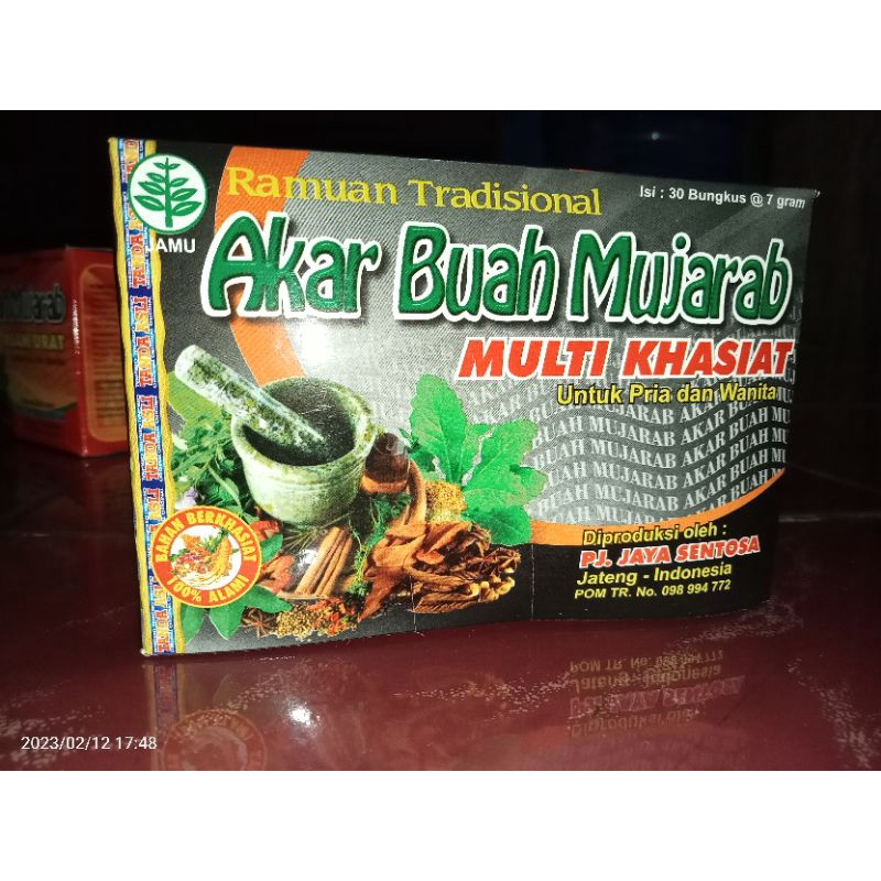 

Akar buah mujarab hitam