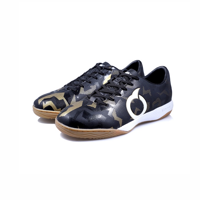 {MentariStore} SEPATU FUTSAL ORTUSEIGHT JOGOSALA STORM BREAKER ORTUS STORMBREAKER - BLAK GOLD 40 Ber