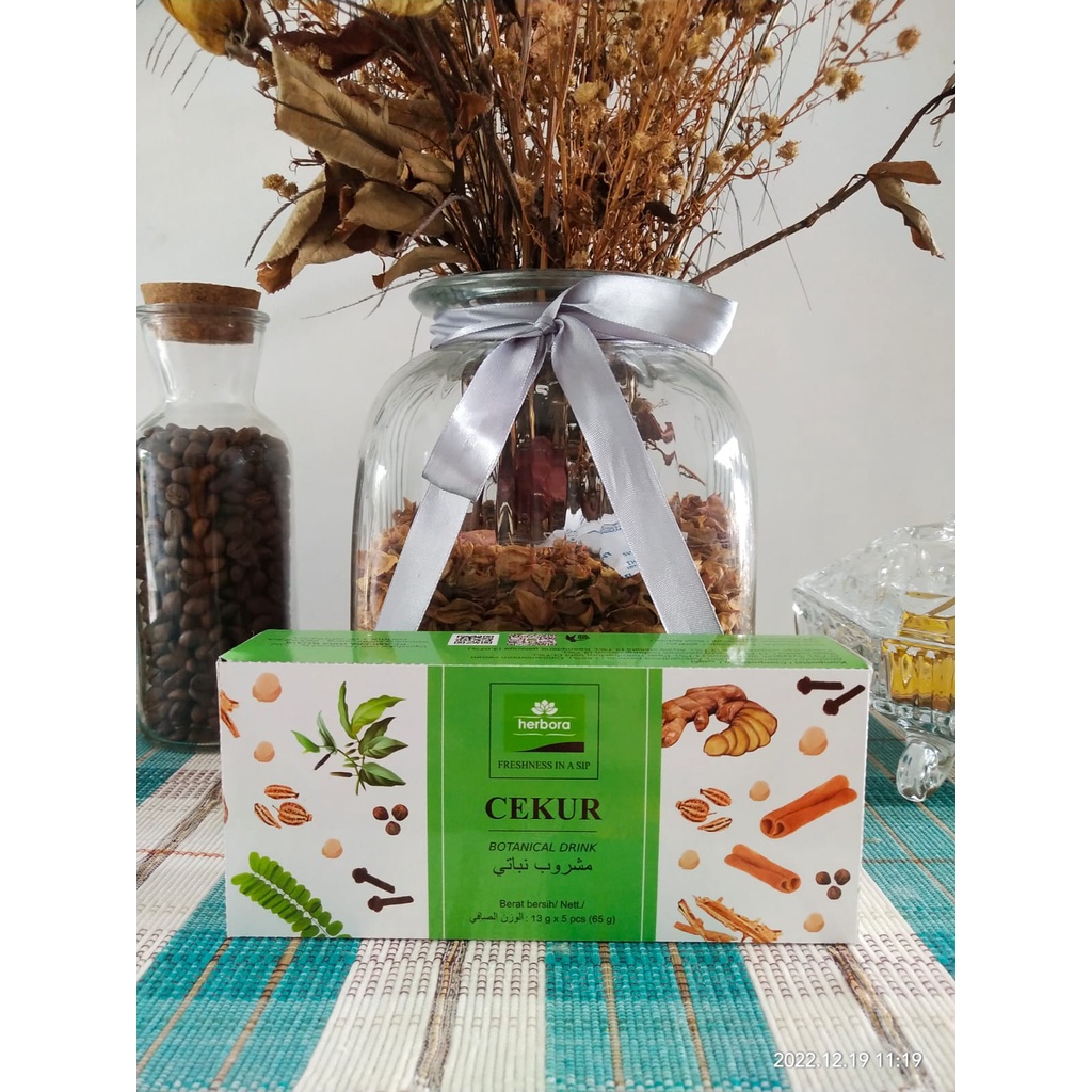 

Cekur Botanical Drink Herbora Box