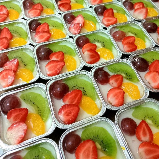 Puding Buah Cup Kecil 100 ml by Lajuwa Kitchen