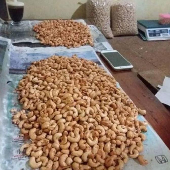 

KACANG MEDE UP| KACANG MEDE MATANG 1 KG || KACANG METE GURIH 1 KG ASLI WONOGIRI EL09I09A82L