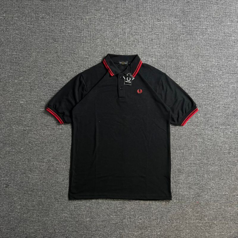 -FRMNSH- KAOS POLO FREDPERRY BLACK LIST RED FULL TAG LABEL CASUAL HYPE