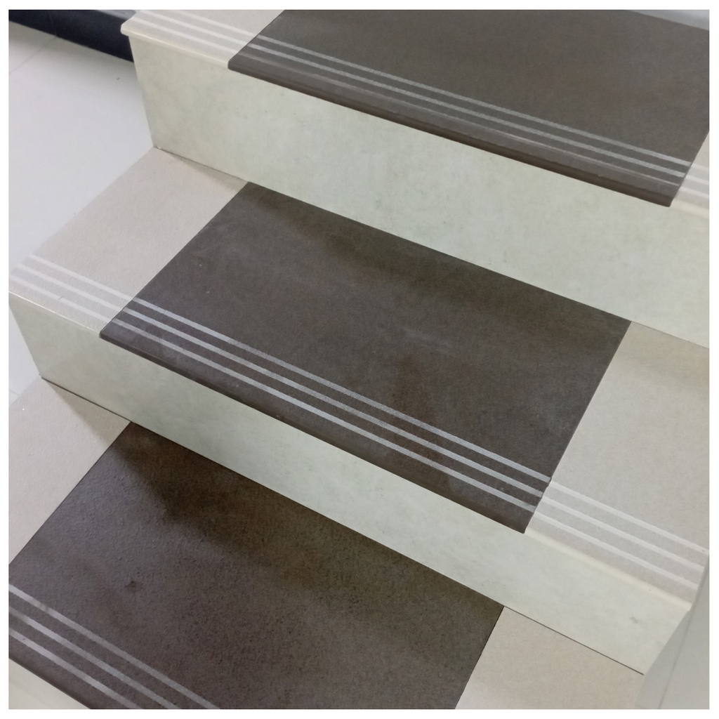 Stepnosing Granit 30x80 Kombinasi Mix Nordic Coklat Cream Surface Kasar Original Granite Tile