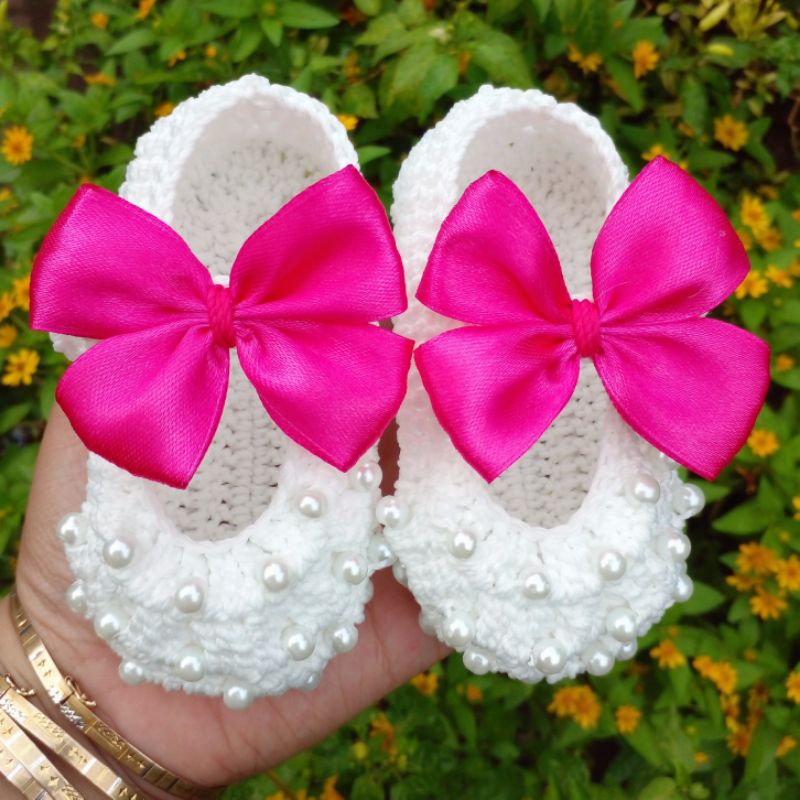 sepatu bayi perempuan rajut heandmade cantik lucu bisa custom