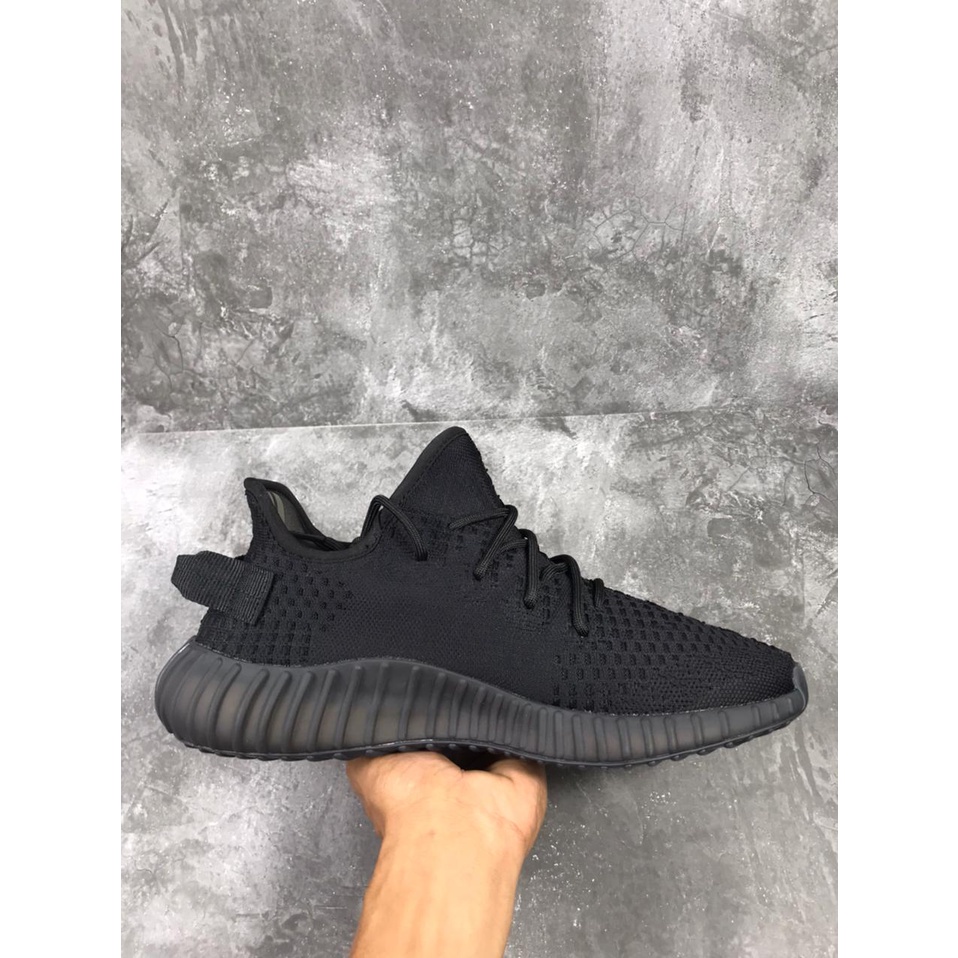 adidas Yeezy Boost 350 V2 Onyx - HQ4540, 100% Real Pic.