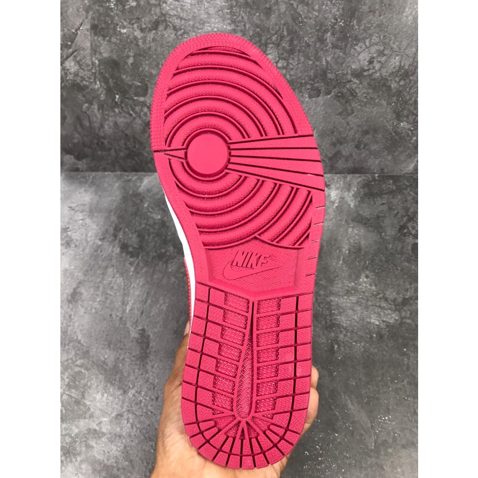 Jordan 1 Low Cardinal Red (GS) 553560-607, 100% Real Pic.