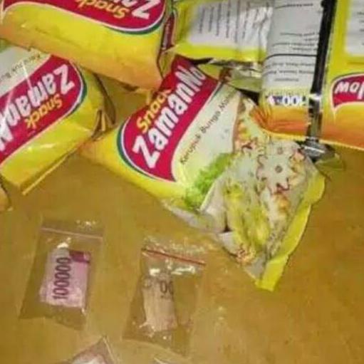 

☻ Snack jaman now kerupuk berhadiah uang tunai emas Snack zaman now ♩