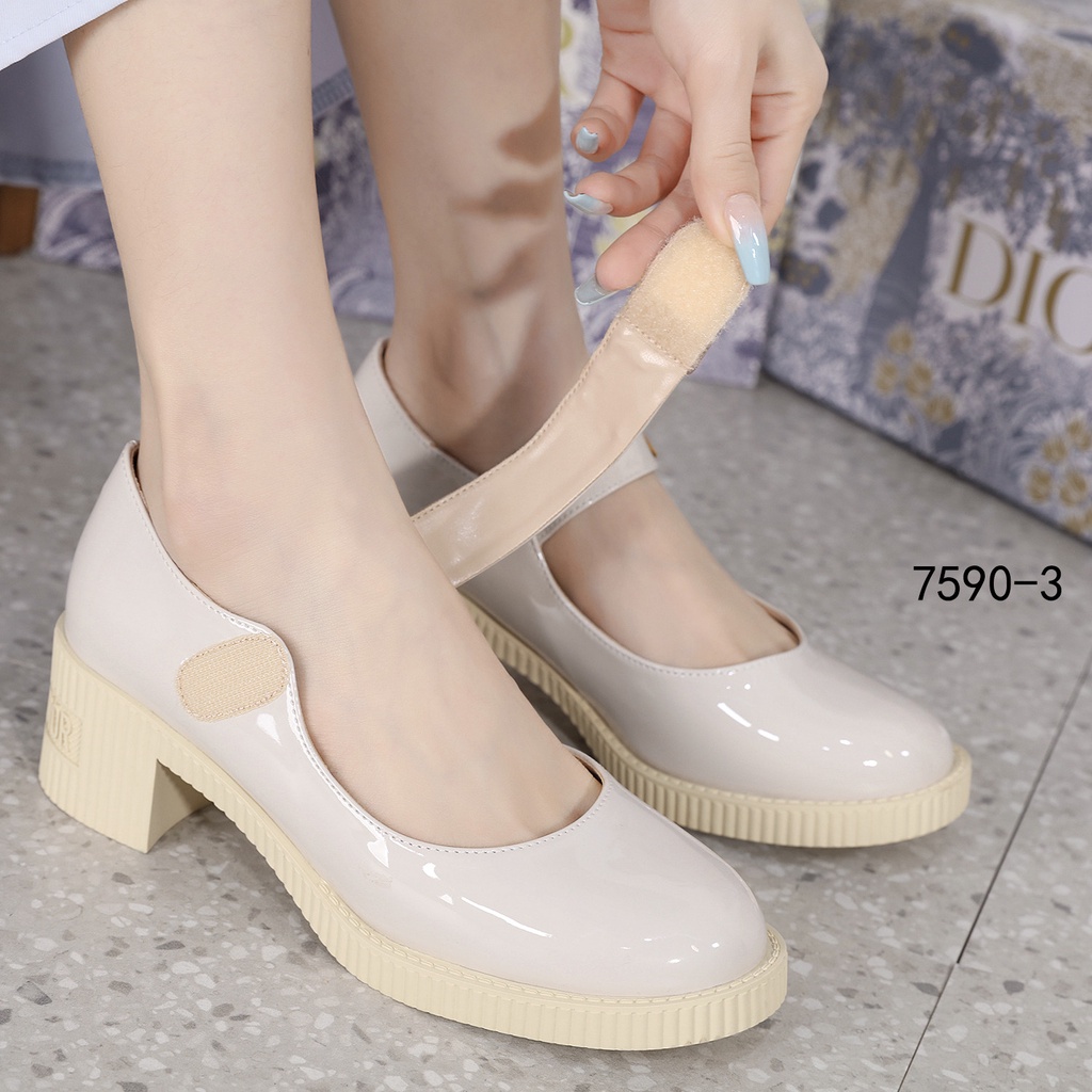 D Heels 7590-3