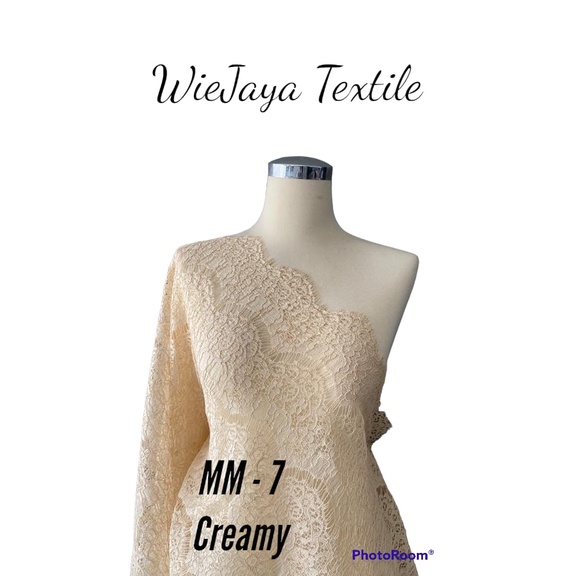 Kain Brukat Renda Pinggiran atau Lace Triming Non Glitter Khusus Creamy Grade A, cocok utk Kebaya, Dress, Atasan, pinggiran kebaya, pinggiran Mukena , Lembut dan Nyaman dipakai, Harga yang tertera : HARGA PERSETENGAH METER