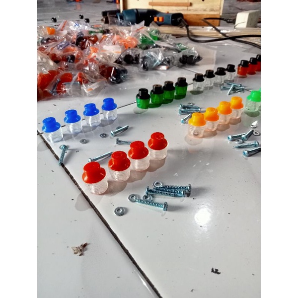 Kaki Tebok Karet Sangkar Kotak Kaki Sangkar 1 Set Isi 4 + Topi