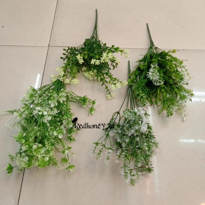 Rumput Sintetis Random Untuk Dekorasi atau Aksesoris Hantaran