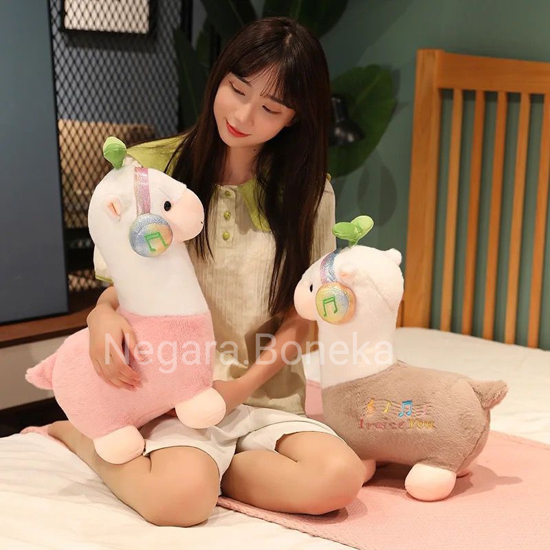 Boneka Alpaca Dengar Musik Bahan Plush Impor / Boneka Alpaca 28cm Boneka Unicorn Hadiah Ulang Tahun
