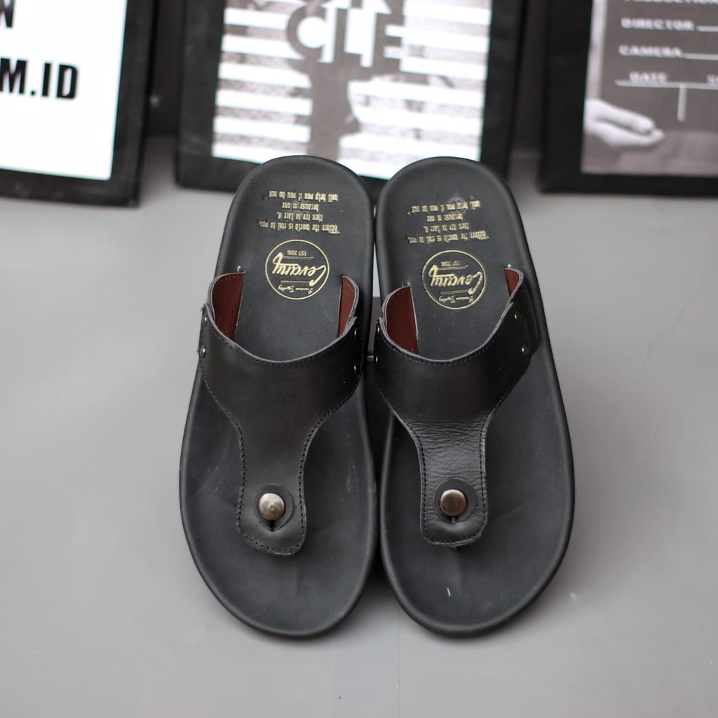 Sandal Jepit Pria Kulit Casual Original Keren Nyaman Murah Ringan Flip Slip Slide Enoz Weloz