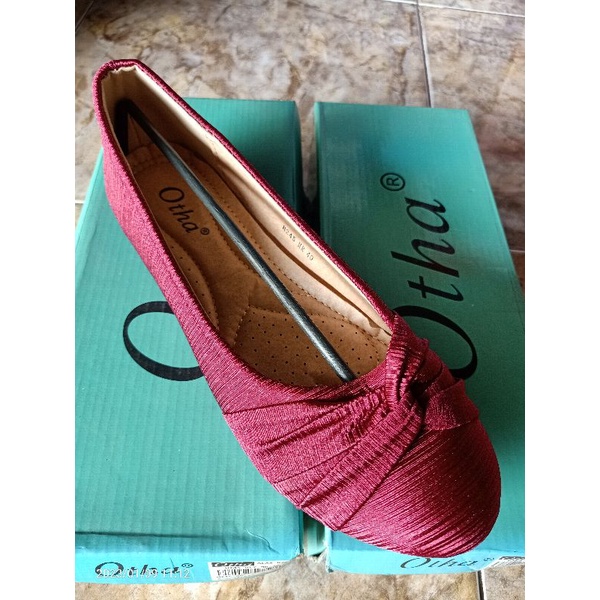 Otha flatshoes wanita