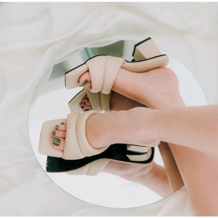Heels Sendal hak tahu 5cm slip on empuk Sendal wanita