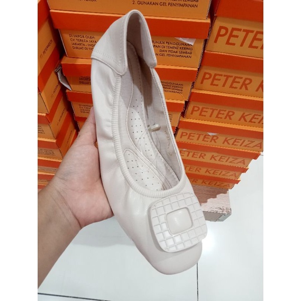 Flat Shoes Peter Keiza Terbaru