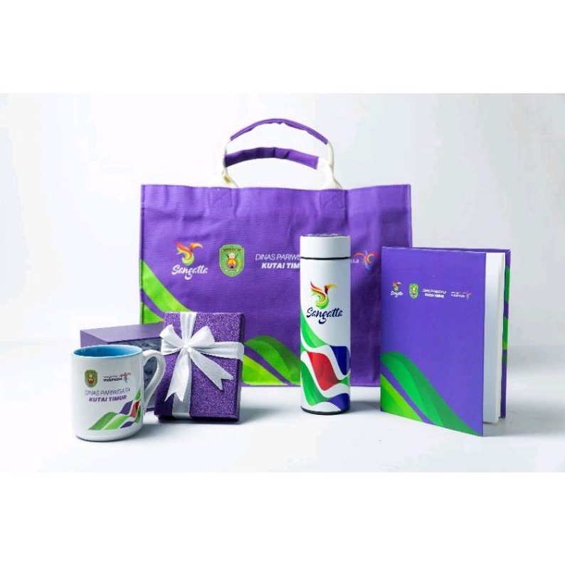 

CUSTOM HAMPERS CORPORATE / BISA REQUEST ISI PRODUK