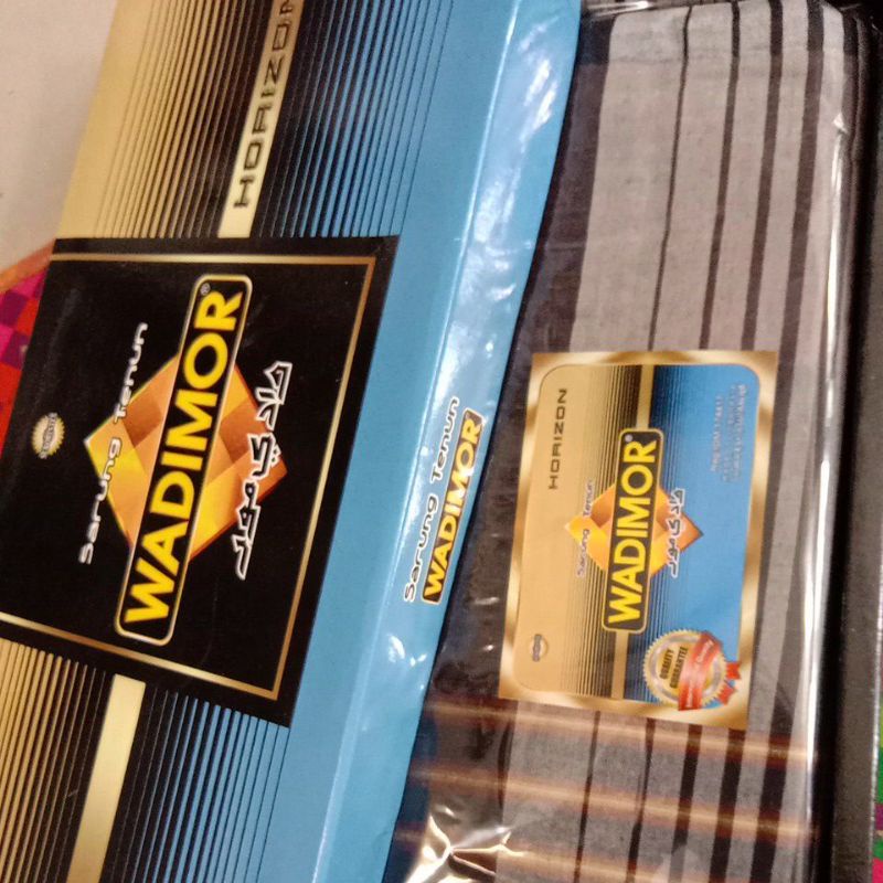 Sarung Tenun Wadimor Sarung Sholat Berkualitas Pria Dewasa