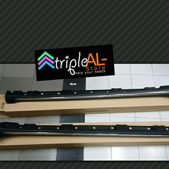 Side Skirt list Body Samping Innova Venturer original