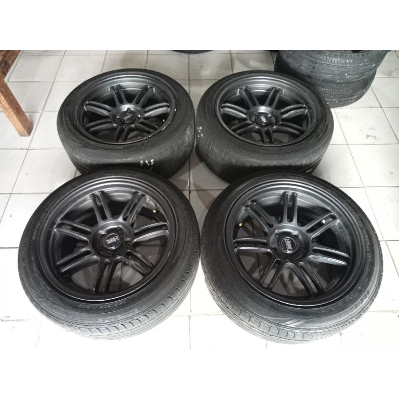 pelek copotan racing hsr boon ring  18+ban dunlop 235 50 18 lebar 9,5 et 25 pcd 5x114