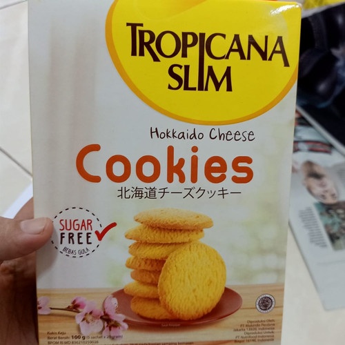 

TROPICANA Slim Hokkaido Cheese Cookies Box 100gr