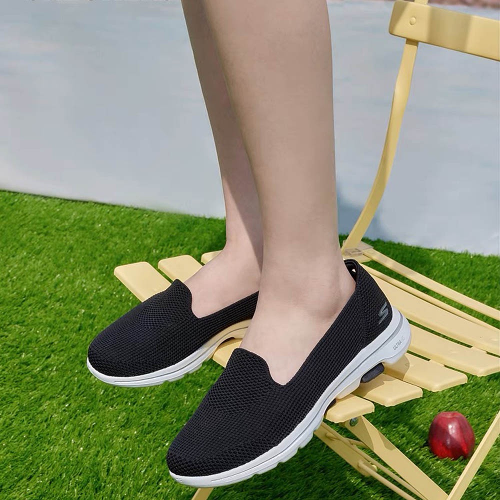 Sepatu SKECHERS  sneakers wanita tanpa sepatu   snakers  shoes wanita slip