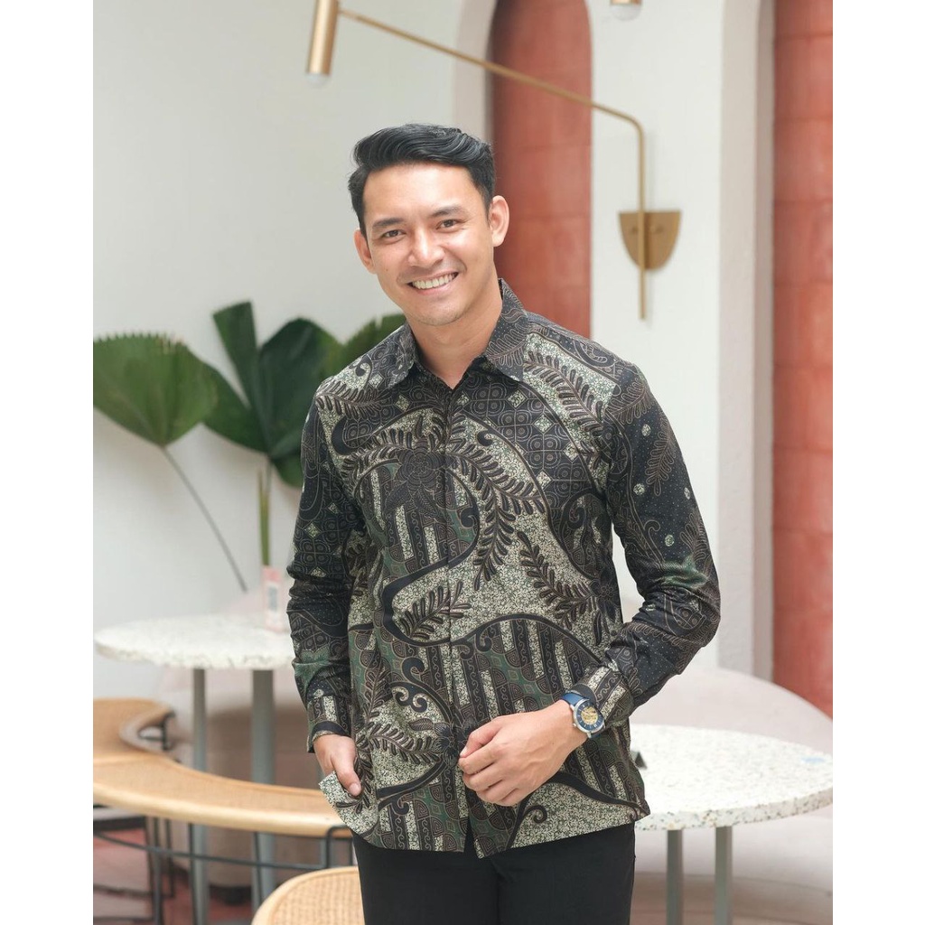 Kemeja Batik Pria Lengan Panjang Modern Size M L XL Motif Terbaru