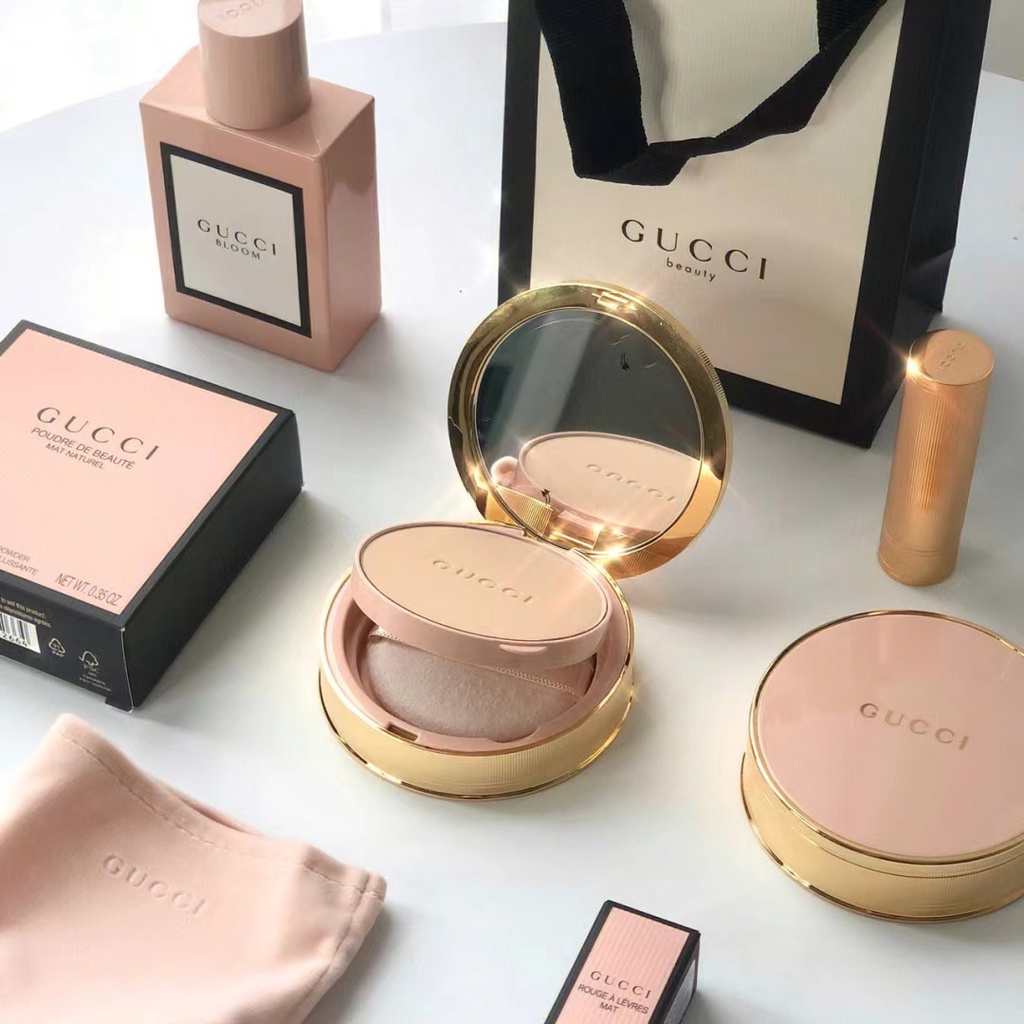 GUCCI 02, 01,00 Poudre De Beauté Mat Naturel Face Powder  10gr