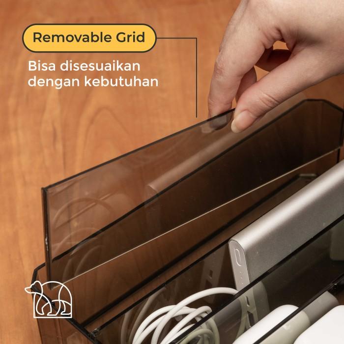 

IkoneDenki Cable Organiser Perapi Kabel Colokan Acrylic Bening