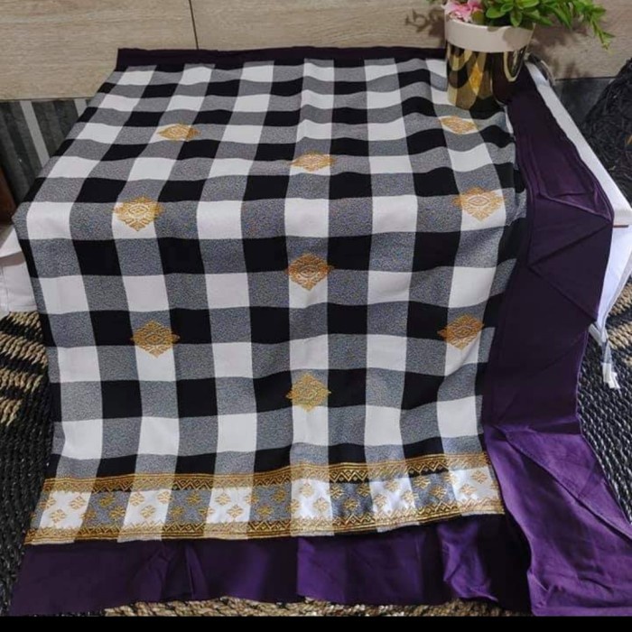 Kain bali pria set saput kamen setengah jadi